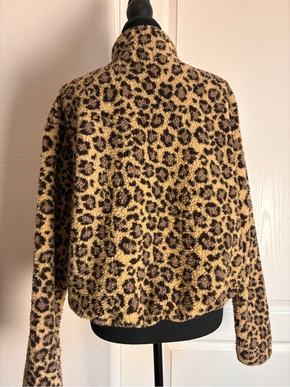 Princess Polly Leopard Print Sherpa Pullover Jacket - Tan/Black - Picture 2 of 4